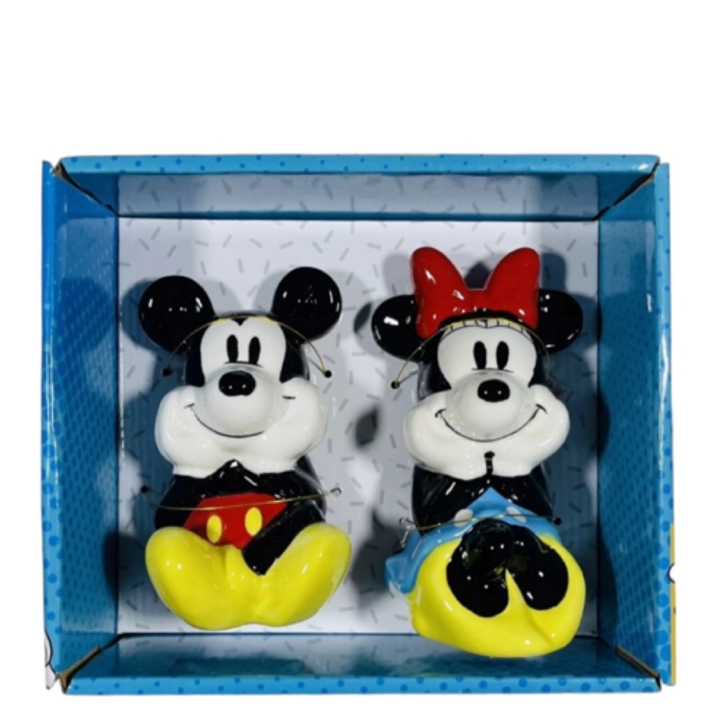 NEW Disney Mickey and Minnie Mouse Salt & Pepper Shakers Large Sized
